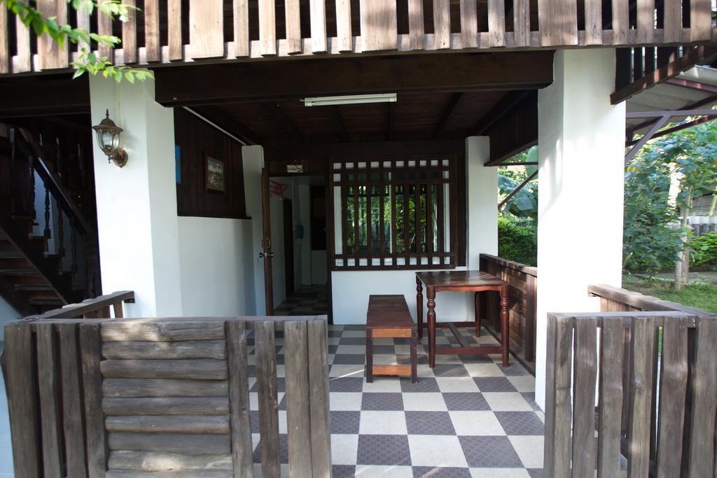 Hora Home Лампанг Екстериор снимка