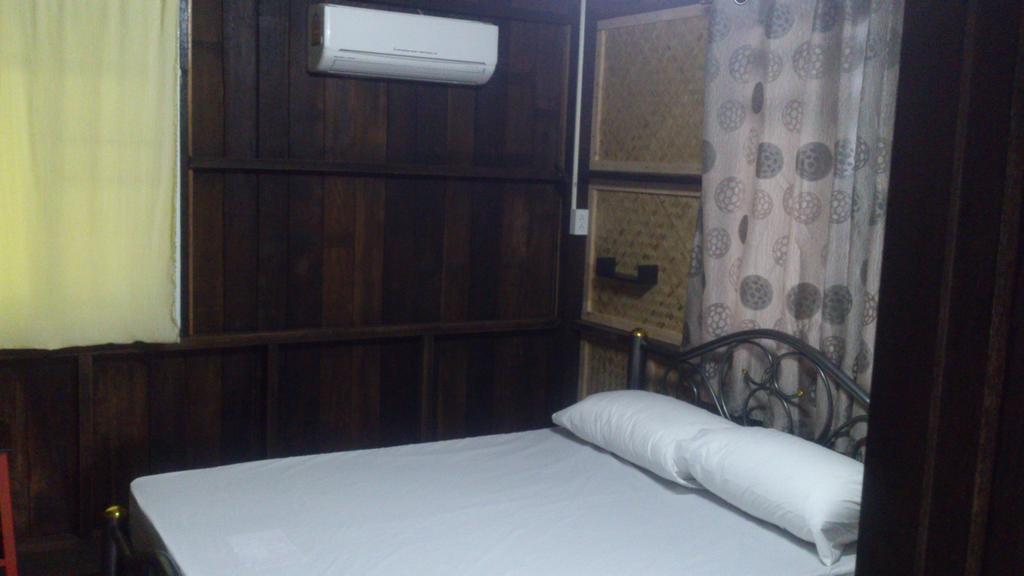Hora Home Лампанг Екстериор снимка